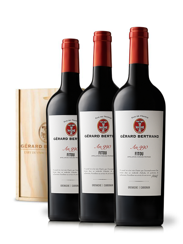 Héritage "An 990" rouge Fitou 2022 - Coffret Bois 3 Bouteilles - Gérard Bertrand